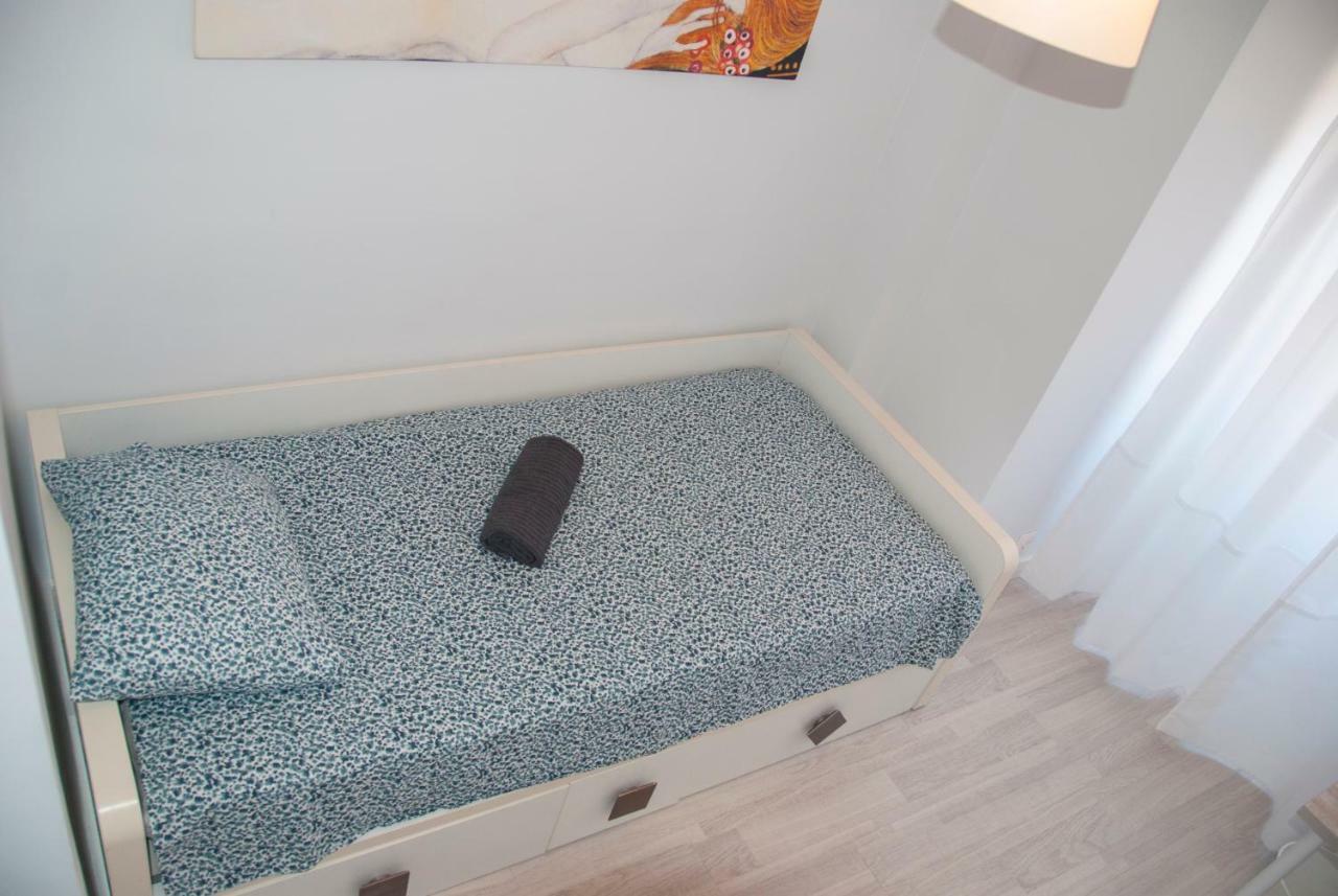 Plaza De Toro Studio Apartment Alicante Exterior photo