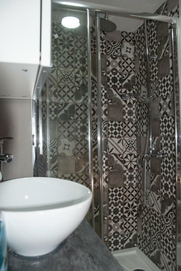 Plaza De Toro Studio Apartment Alicante Exterior photo
